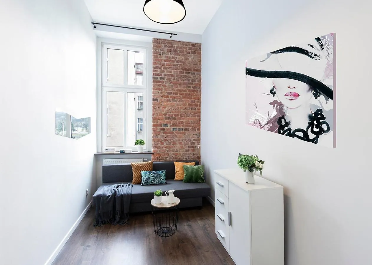 Apartment 5 Rooms Shipyard Gdansk